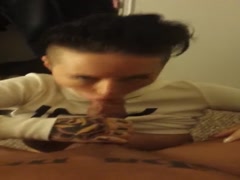 Thumb 16