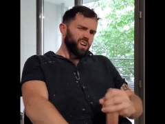 Thumb 9