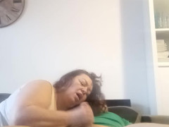 Thumb 2